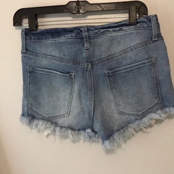 Mossimo high rise shorts - Picture 3 of 3